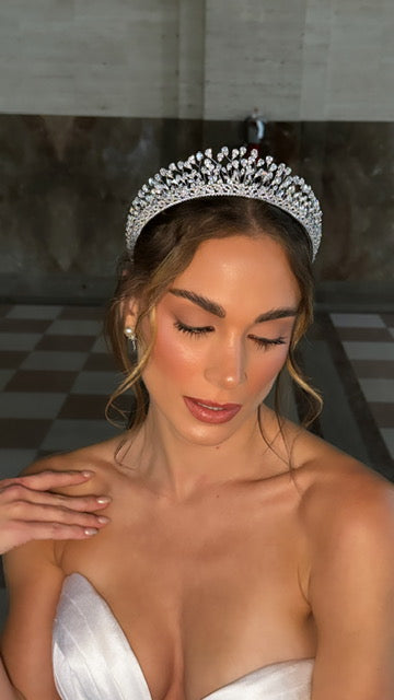 TANIA -  Simulated Diamonds 3D Tiara -RTS