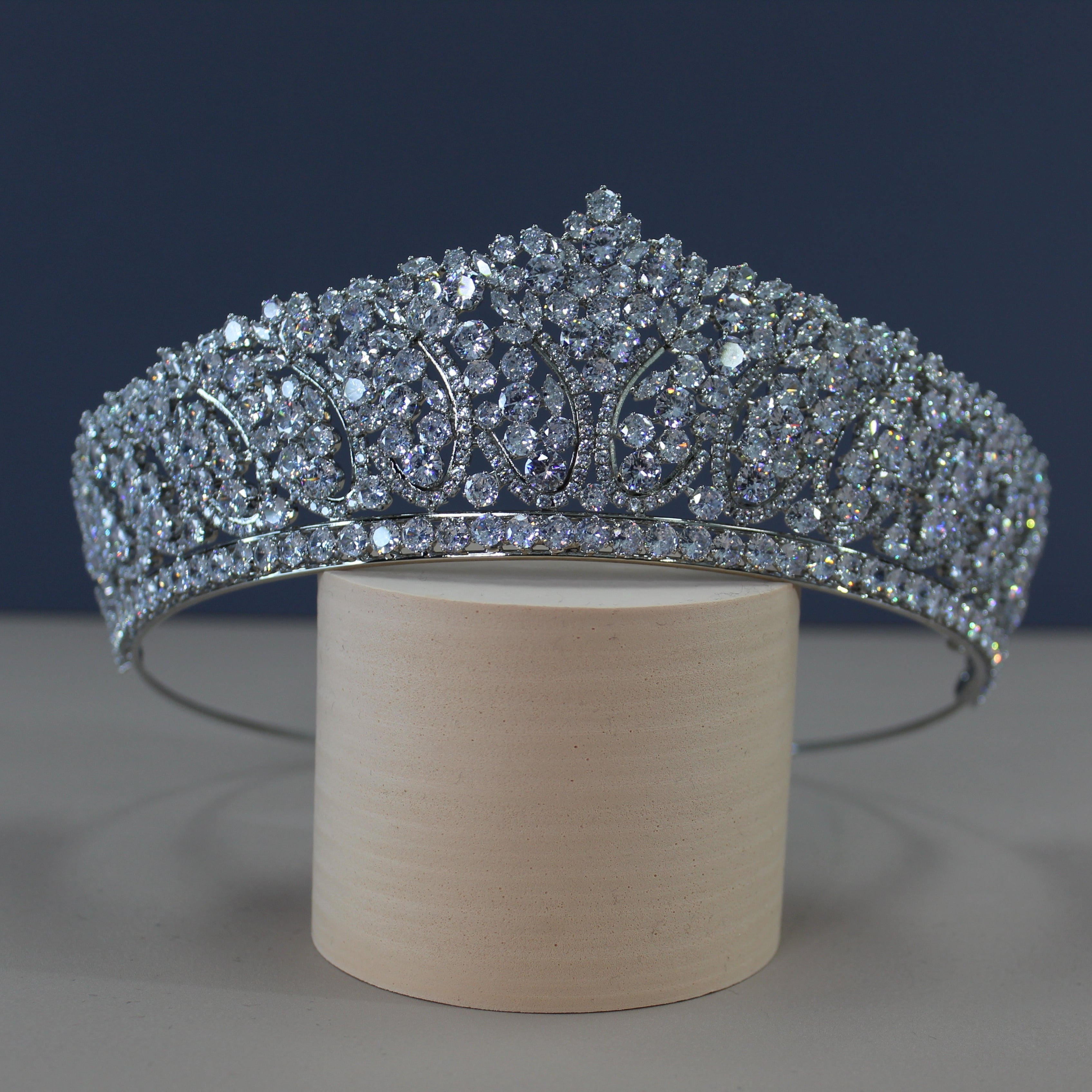 LELA - Simulated Diamonds Tiara -RTS