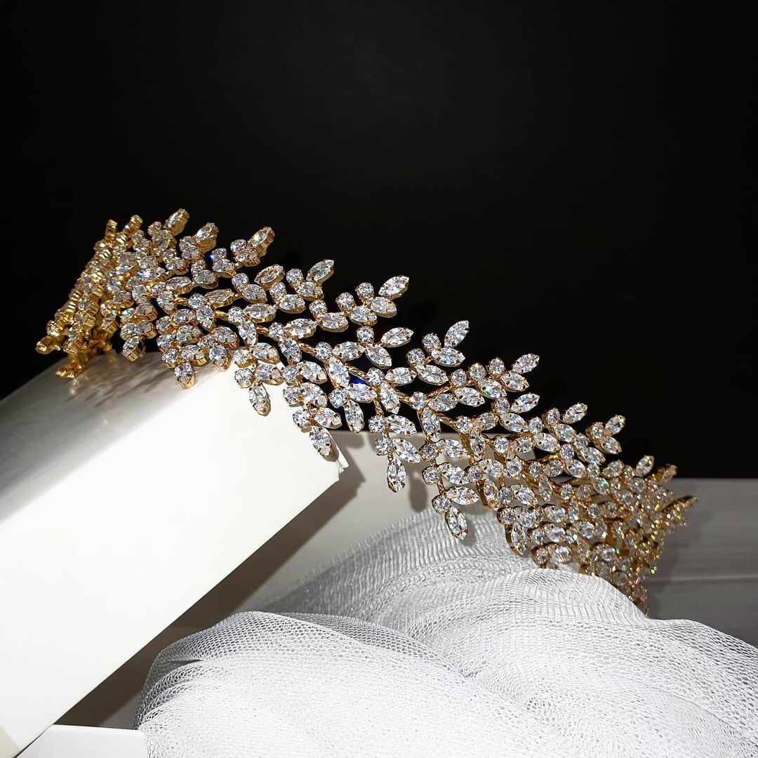 HELEN - Swarovski crystals Multi-use Headpiece