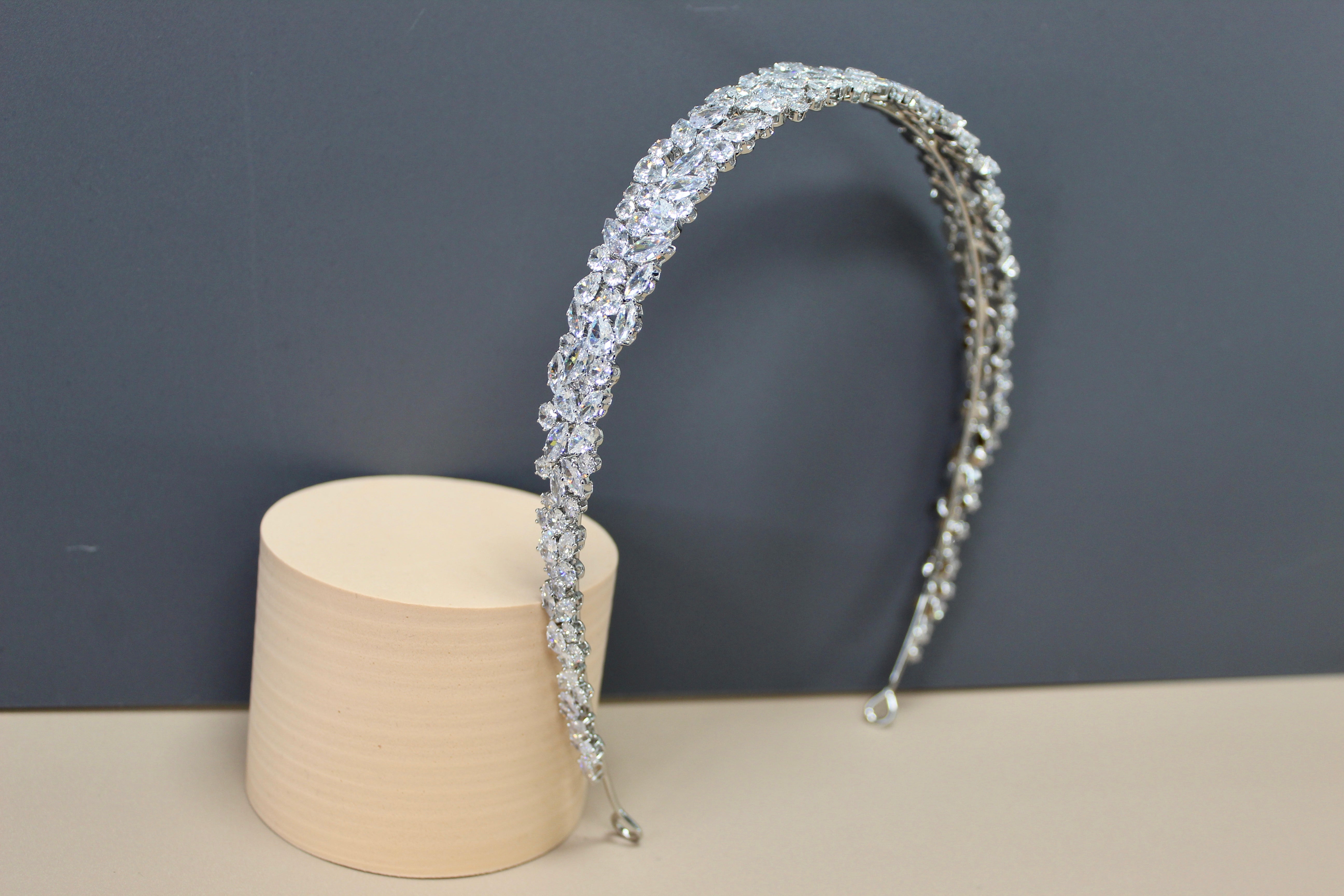 SUSSIE - Simulated Diamonds Headband -RTS