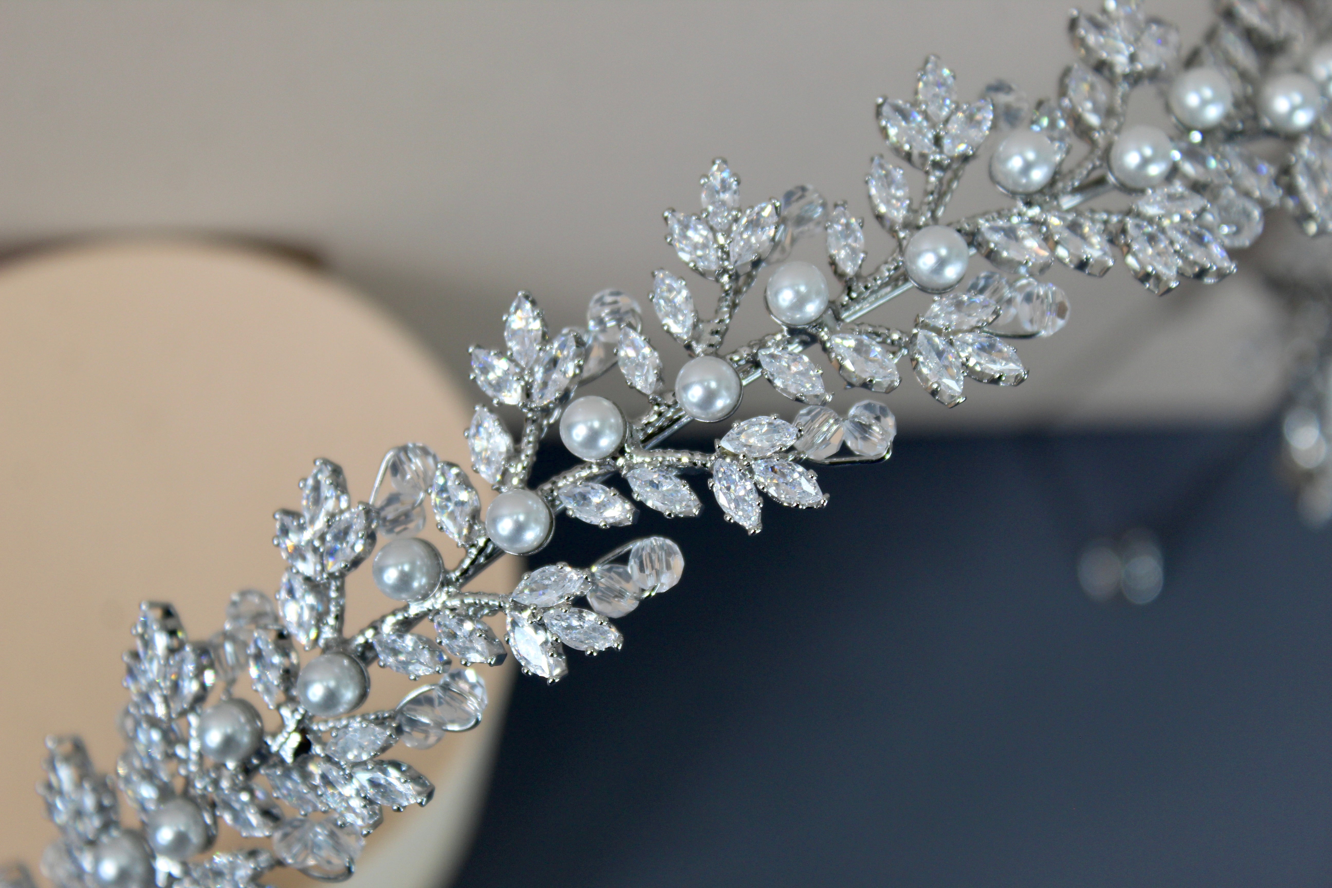 DELILAH - Simulated Diamonds and Pearls Headband