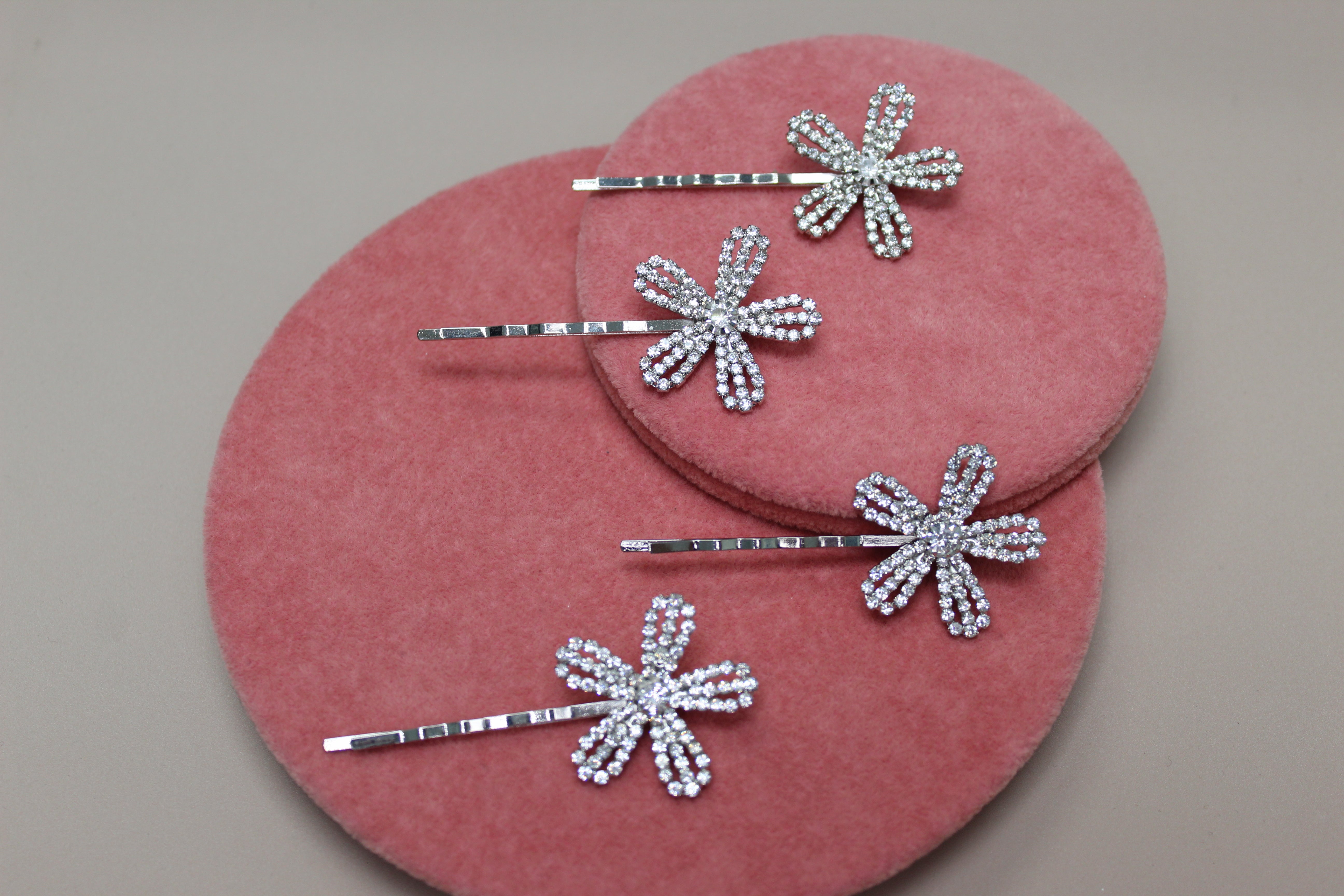 VALERIE - Flowers Four-Piece Hair Pin Set