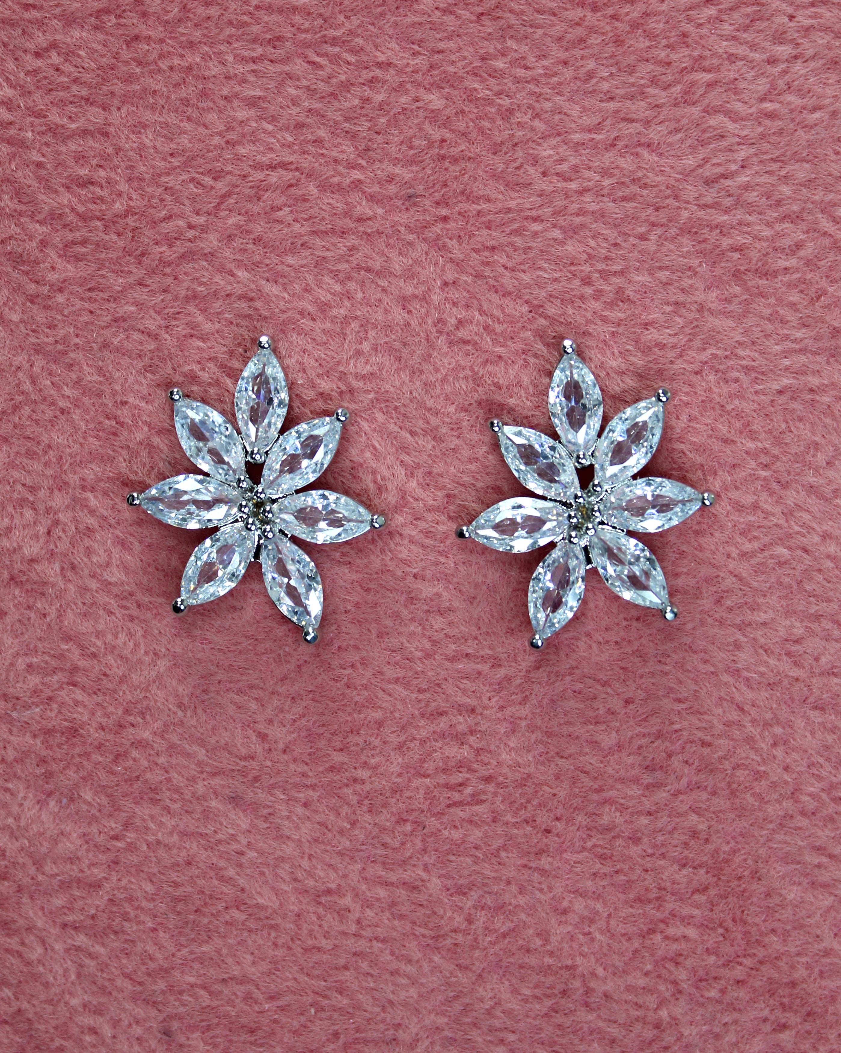 TERE - Simulated Diamonds Earrings -RTS