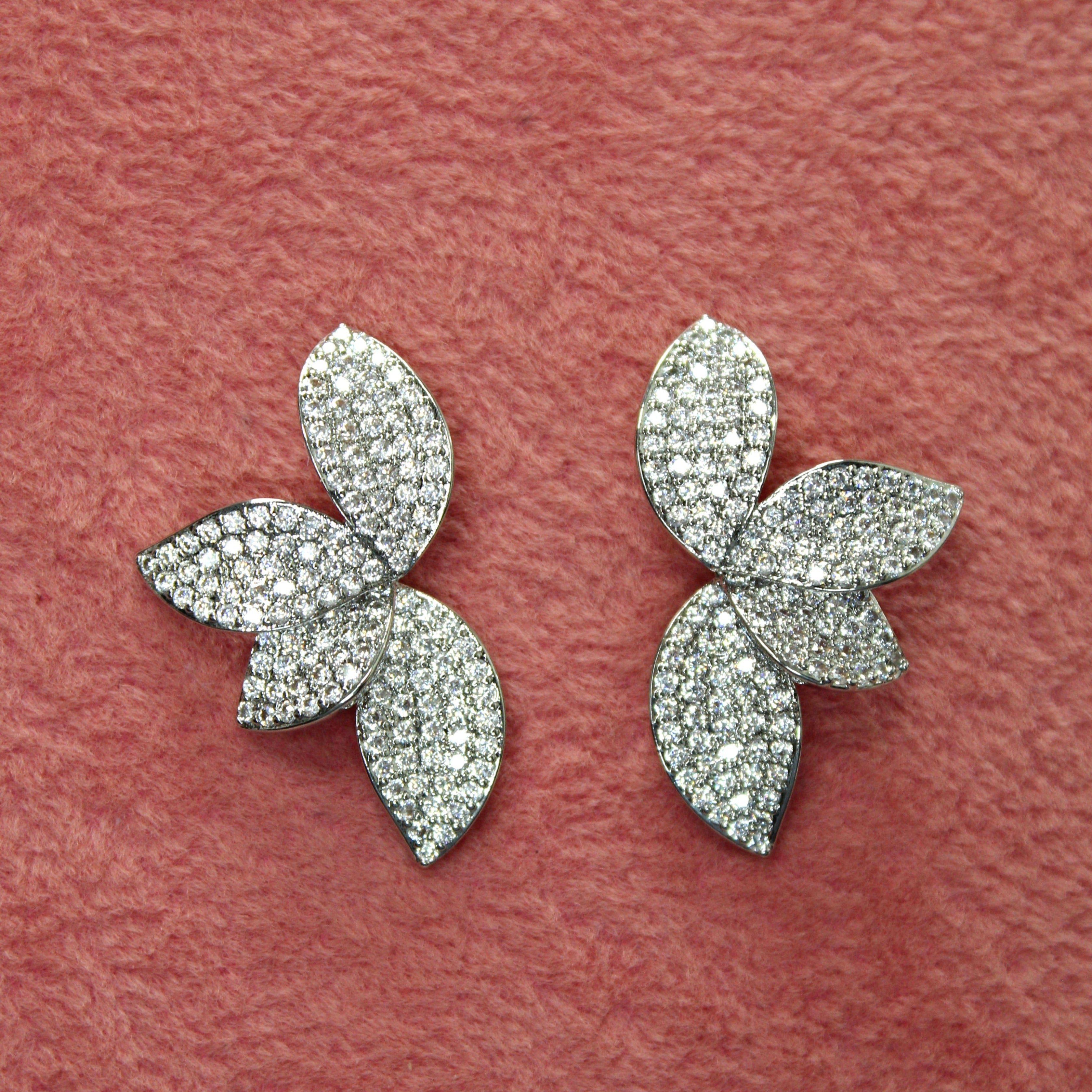 GAELLE - Simulated Diamonds Earrings -RTS