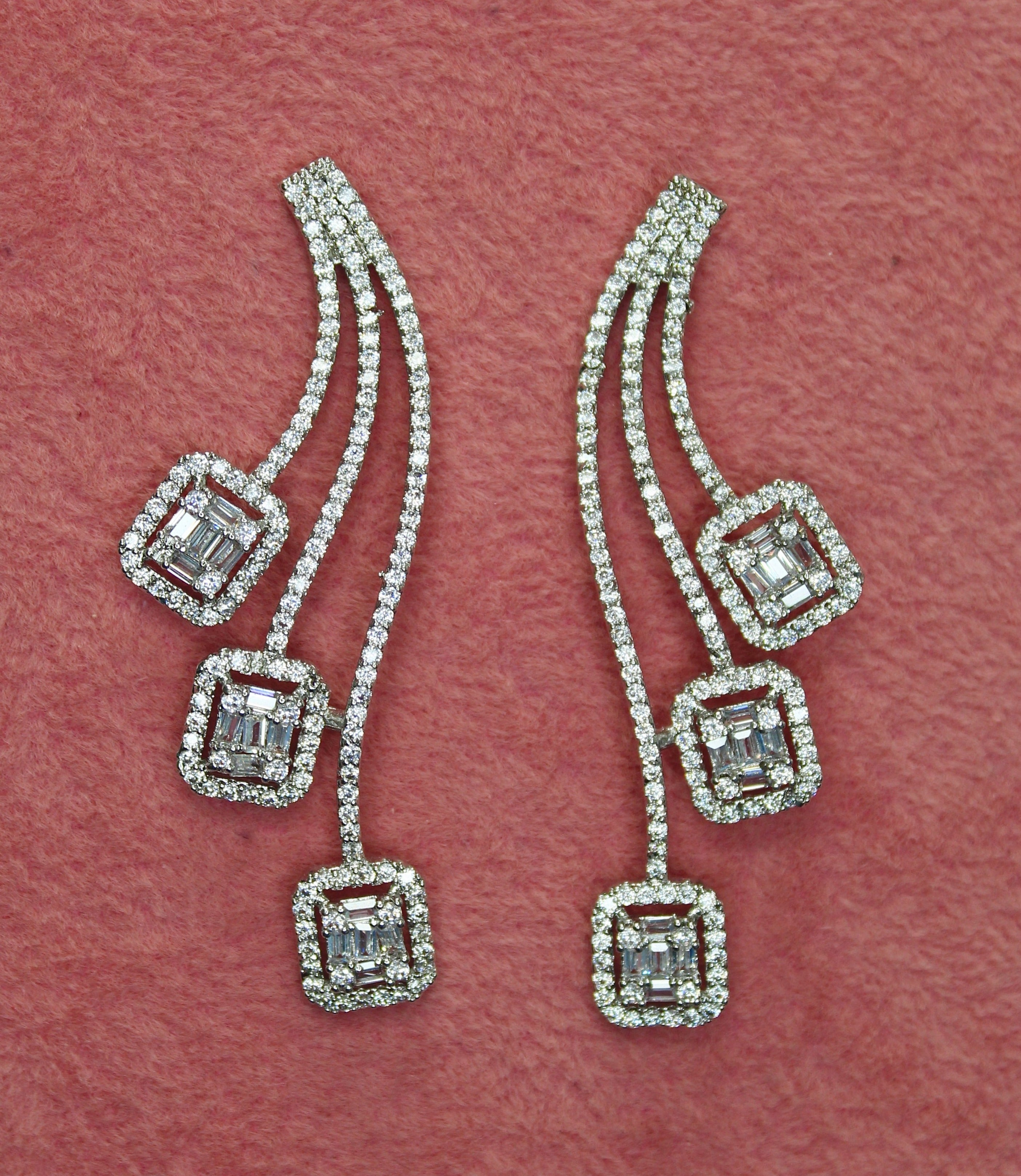 LUISA - Simulated Diamonds Earrings