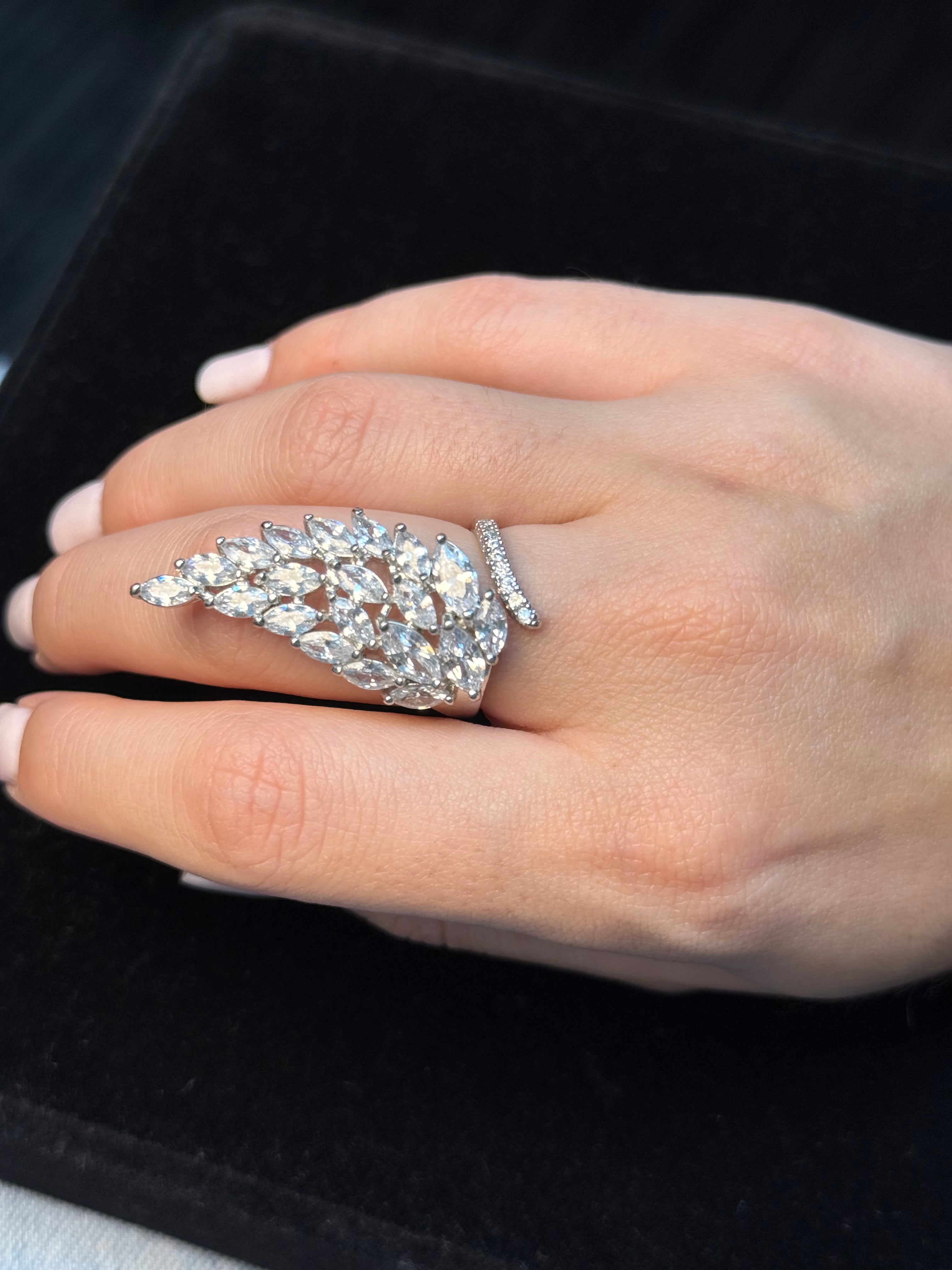 CELESTIAL WINGS RING