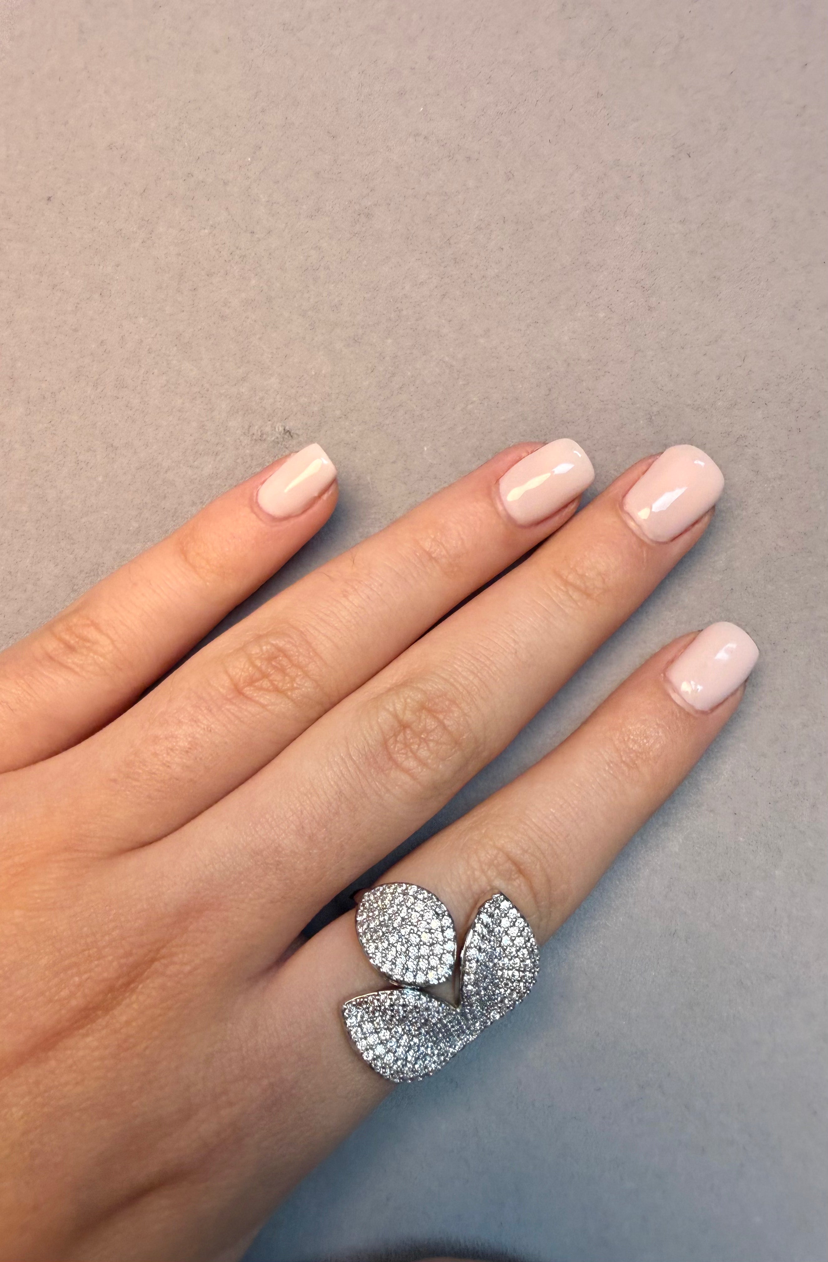 PETAL RING