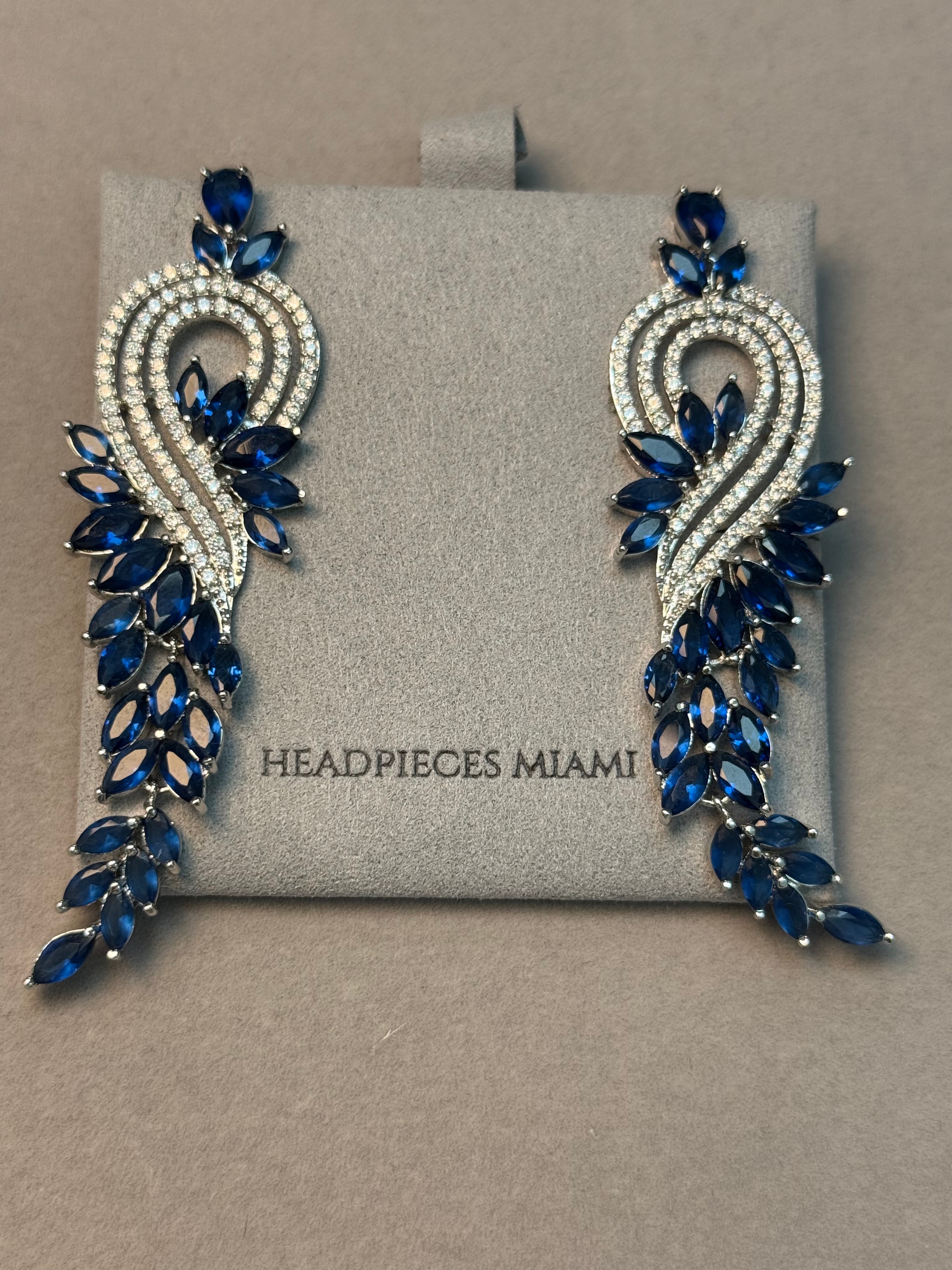 OCEAN CASCADE EARRING