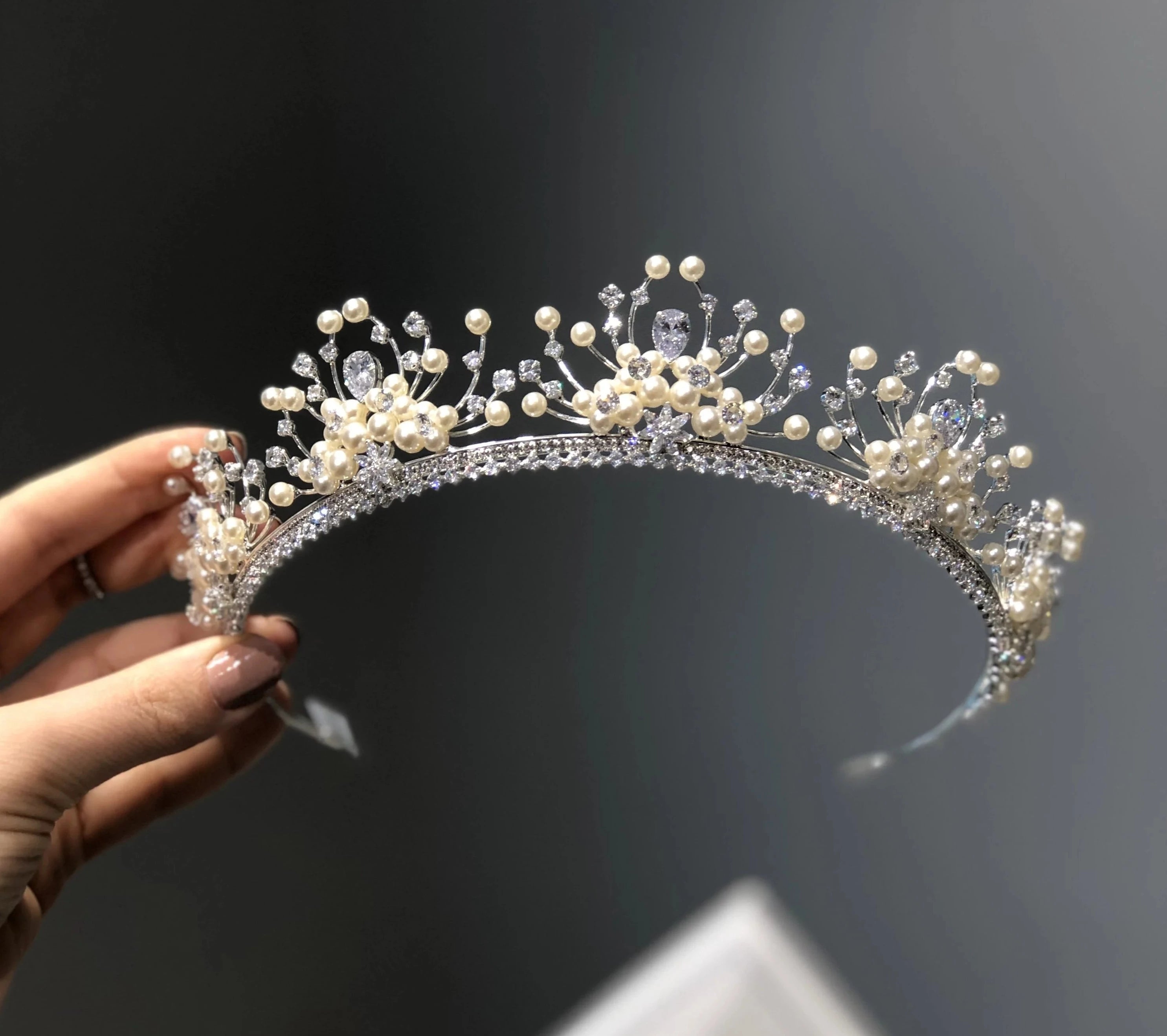 ZARA - Simulated Diamonds and Pearls Tiara