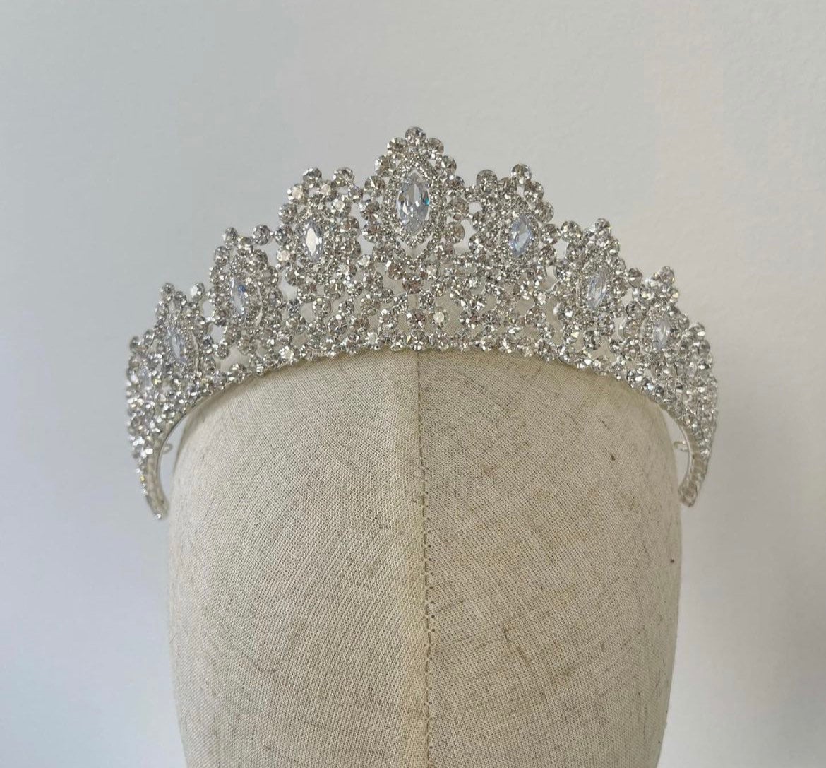 ANDREA - Simulated Diamonds Tiara